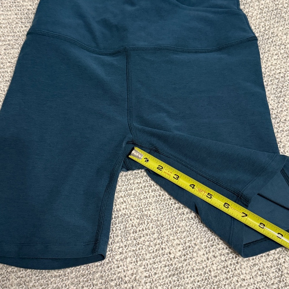 Beyond Yoga At Your Leisure Bike Shorts - Picture 7 of 7